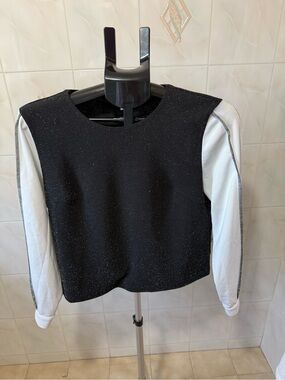 Paniz Black Shimmery Top